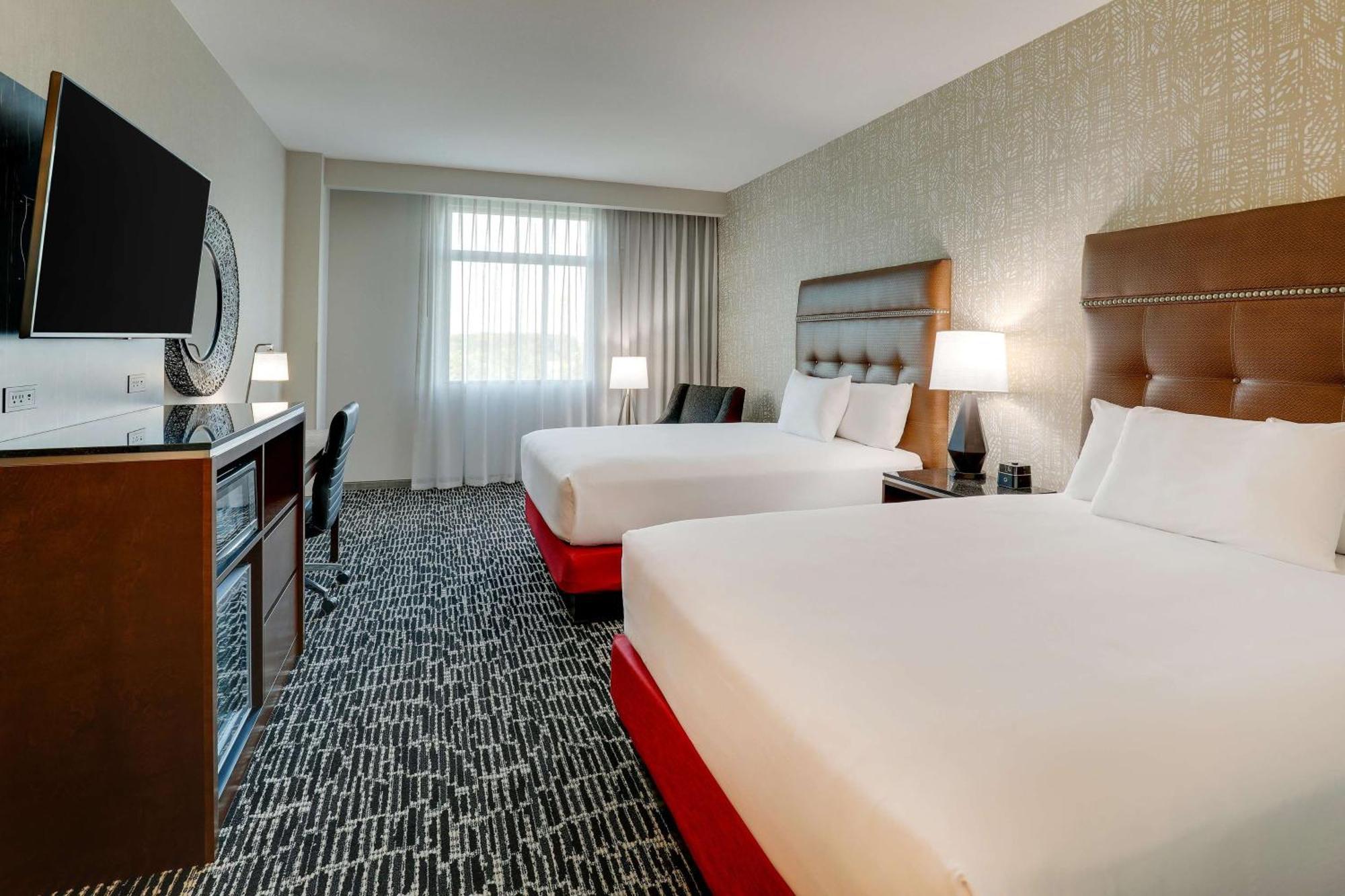 Drury Plaza Hotel Savannah Pooler Buitenkant foto
