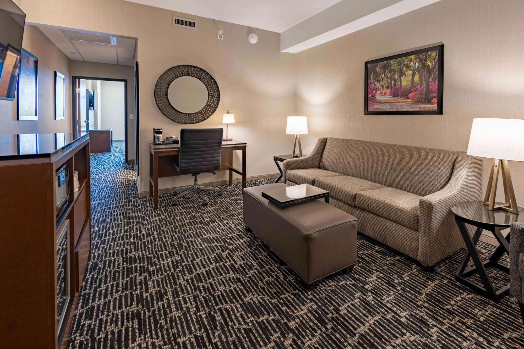 Drury Plaza Hotel Savannah Pooler Buitenkant foto